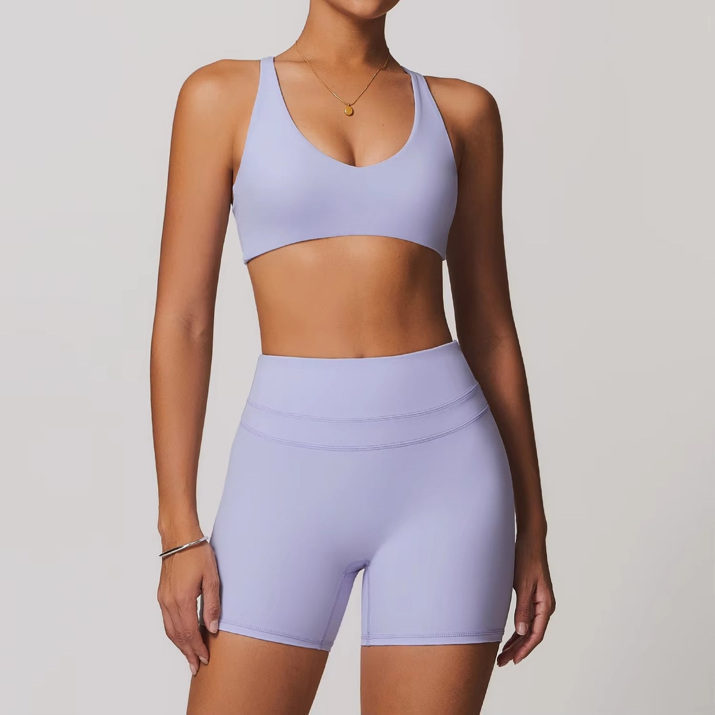 Form Invisible Scrunch Shorts 5"