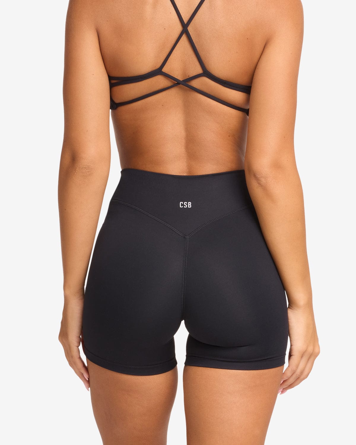 Form Invisible Scrunch Shorts 5"
